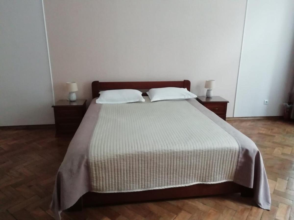Apartment верхрат Lviv