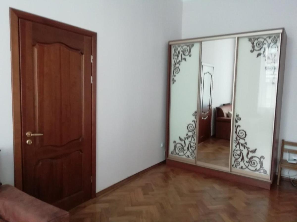 верхрат Apartment Lviv