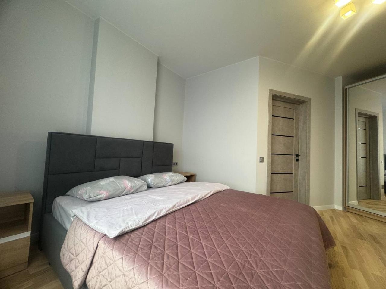 Apartment просторі у новобудові вул вашингтона *